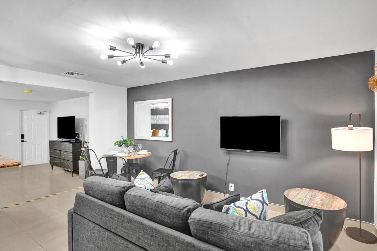 Ra Suites Pompano Beach Eksteriør bilde
